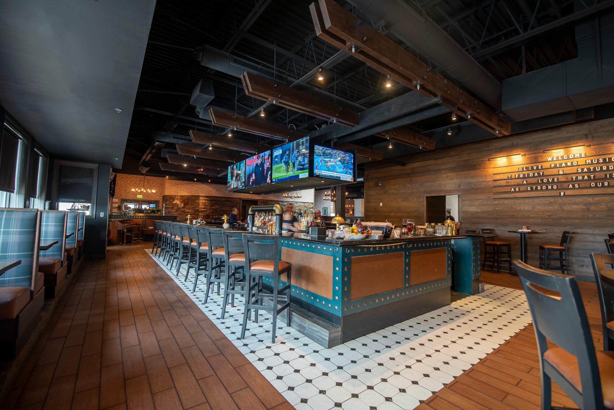 The Will's & Bill's brewery bar and dining room on the Main Line PA